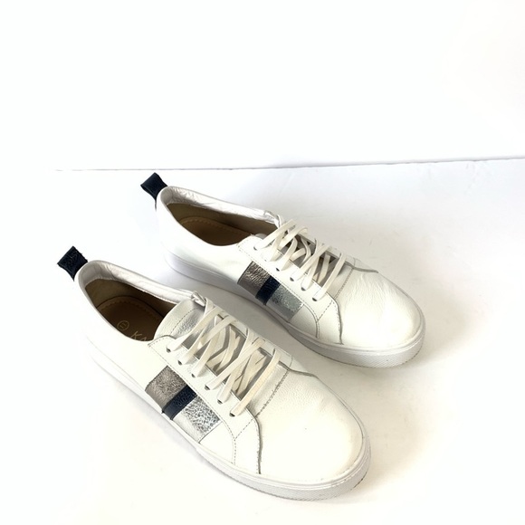 KAANA White Sneakers Womens 11 - Picture 2 of 6